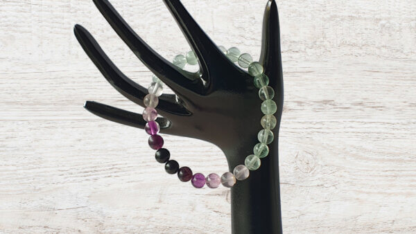 Rainbow Fluorite gemstone stretch bracelet may be suitable for people who have a metal allergy.