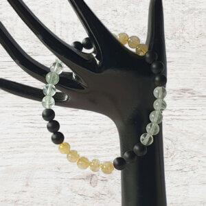 This Fluorite, Citrine and Onyx gemstone stretch bracelet is suitable for people who have a metal allergy.