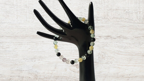 This Gemstone mix stretch bracelet is suitable for people who have a metal allergy.